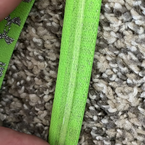 3 pack under armor headbands - Picture 2 of 2